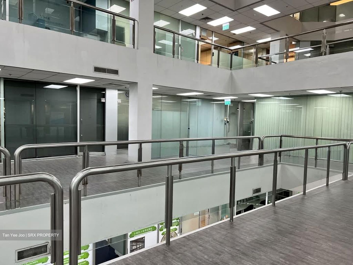 North Bridge Centre (D7), Office #601935241